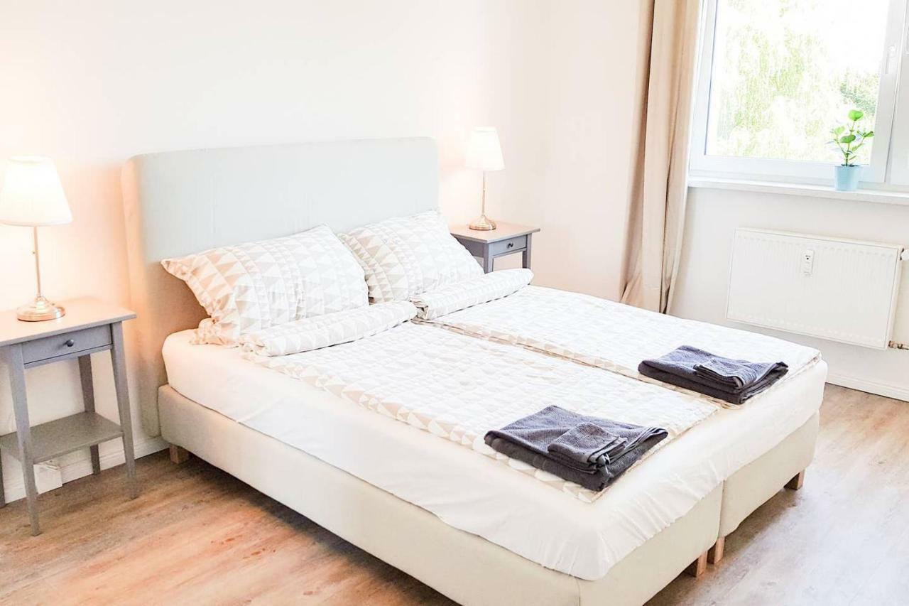 بيناموندا Sunny Apartment 2B المظهر الخارجي الصورة