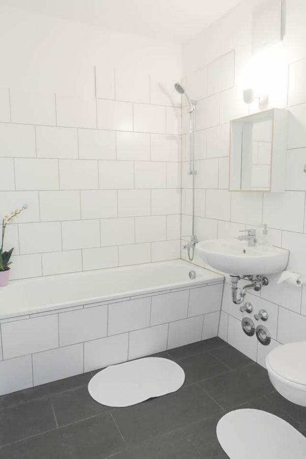 بيناموندا Sunny Apartment 2B المظهر الخارجي الصورة